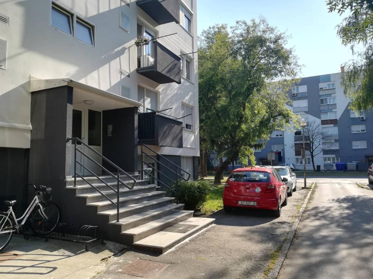 Apartman D&D*** Varazdin Luaran gambar